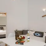 New In The Heart Of - 3 Mykonos Town